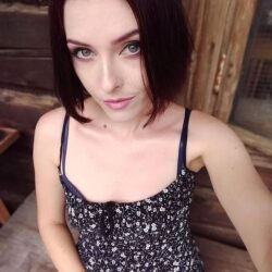 Bayındır Arabada Görüşen Escort Bayan Gülay