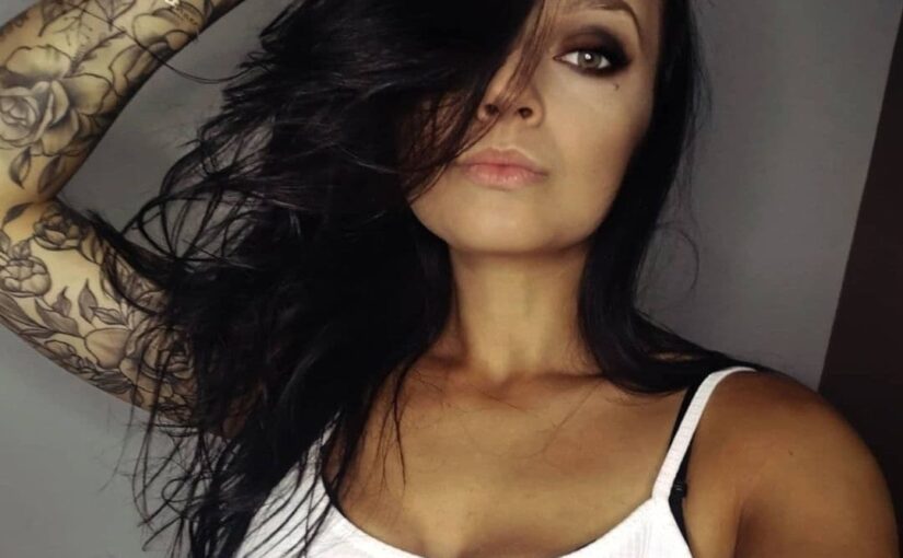 Çeşme Escort Grup  Bayan Kader