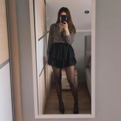 Menemen Genç Escort Bayan Defne